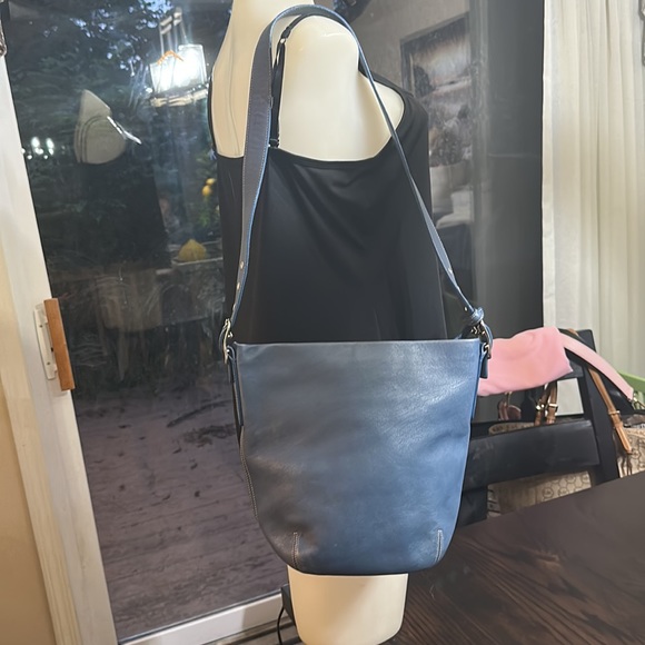 Vintage Coach 9186 Legacy Soho Bucket Leather Shoulder Bag - Picture 2 of 12